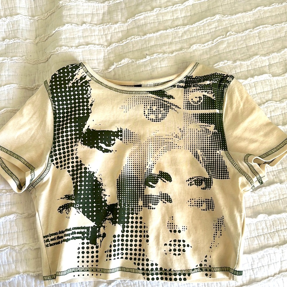 Graphic tee